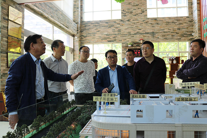 漯河市住建局领导来公司考察